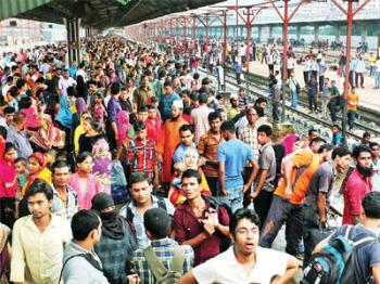 ৯টার ট্রেন কয়টায় ছাড়ে-ঈদের ট্রেনে মহাবিপর্যয়