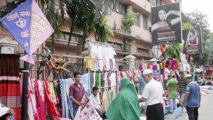 Footpath-dhaka