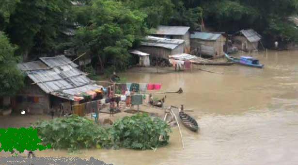 কক্সবাজার-বান্দরবানে পাহাড় ধস ও ঢলে পাঁচজনের মৃত্যু-পানিবন্দী ২ লক্ষাধিক