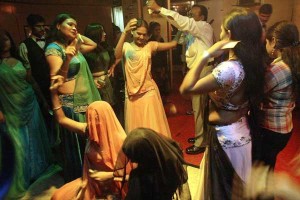 dance-bar Mumbai-www.jatirkhantha.com.bd