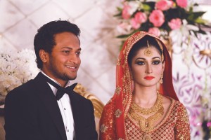 Shakib-Al-Hasan-and-his-wife-www.jatirkhantha.com.bd