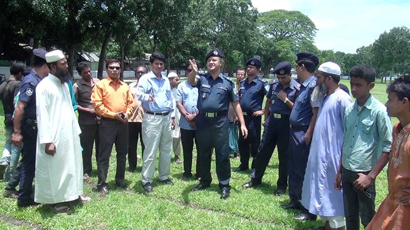 দেশের বৃহত্তর শোলাকিয়া ঈদগাহ’র পাশে গোলাগুলি হাতবোমা বিস্ফোরণ-পুলিশ নিহত-বহু হতাহত