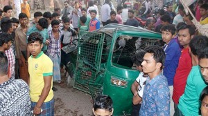 ctg_train-accident-www-jatirkhantha-com-bd