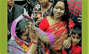  আইভির নমস্কার-অতঃপর  গাঁদা ফুলের পাপড়ি বৃষ্ঠি