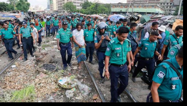 এবার কাওরানবাজারে মাদক অভিযান