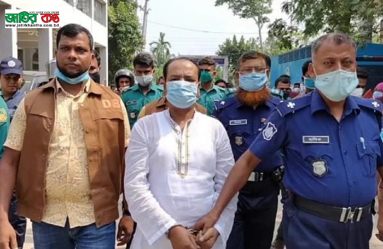 জামাই পোষাকে আদালতে ফাঁসির দণ্ডপ্রাপ্ত নূর হোসেন