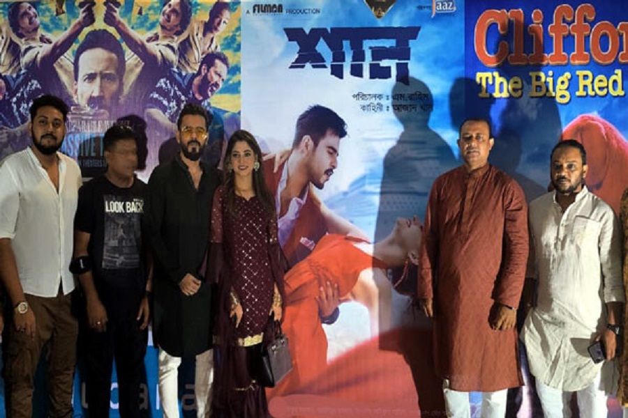 ঈদের শুভেচ্ছা জানাতে ব্লকবাস্টার সিনেমাসে ‘শান’ টিমের সিয়াম-পূজা
