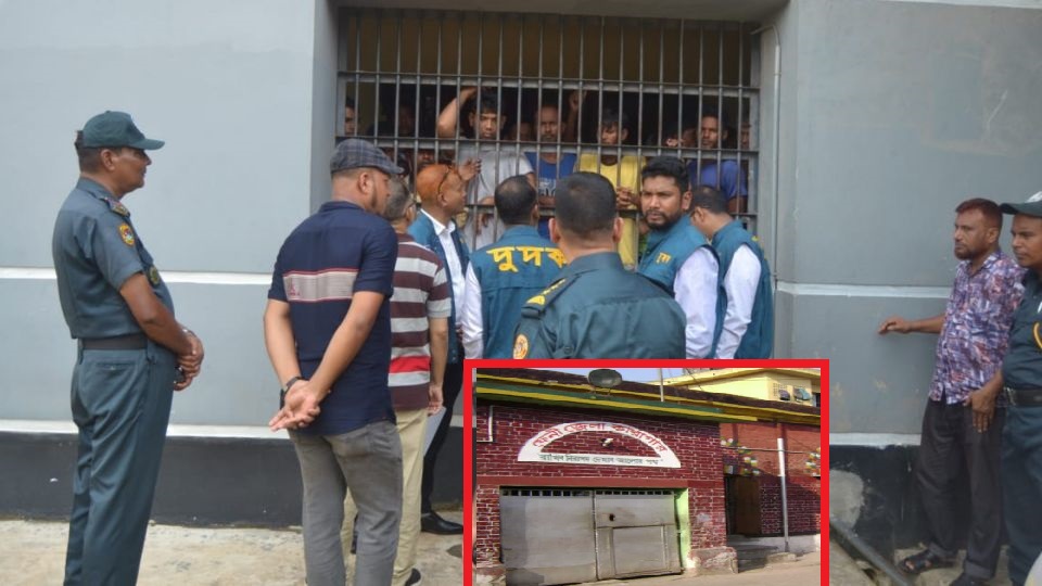 দুর্নীতিতে হাবুডুবু ফেনীর জেলার-জেল সুপারকে হাতেনাতে ধরল দুদক