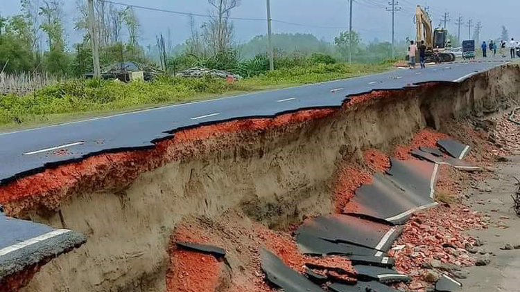 বেহাল কক্সবাজার মেরিনড্রাইভ