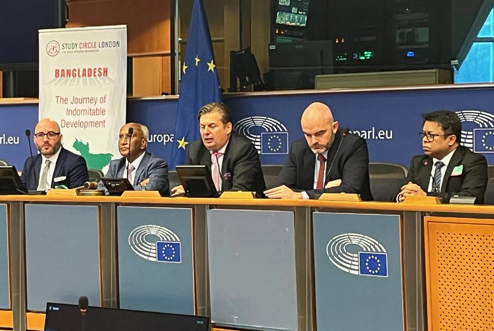 ইউরোপিয়ান  পার্লামেন্টে  অধিকার  ভুল তথ্য দিয়েছে-স্টাডি সার্কেল ইউকে